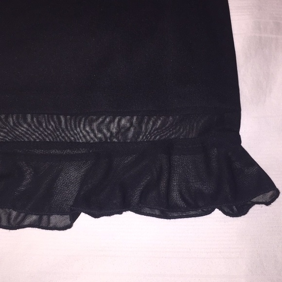 ✨BLACK CHIFFON SKIRT✨ - Picture 2 of 4